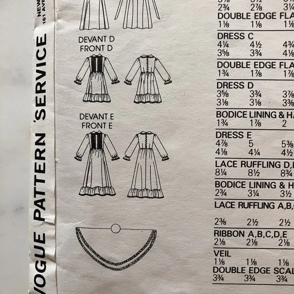 Vintage Little Vogue Girls' Dress‎ & Veil Pattern #1877 Size 8 CUT Vintage